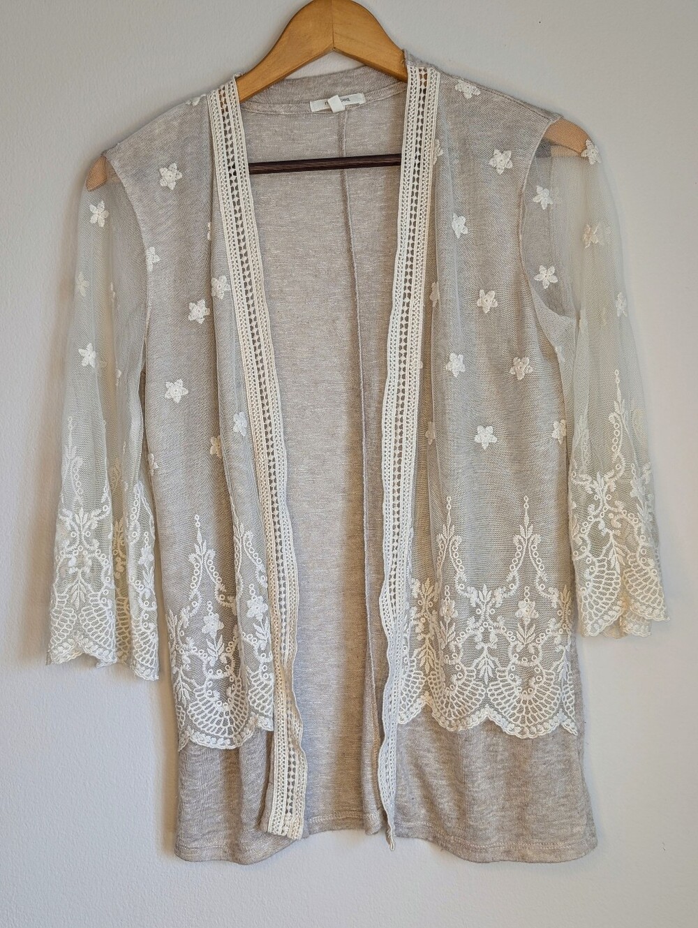 Maurices Lace Trim Mesh Sleeve Cardigan  Oatmeal Beige Floral Embroidery Small